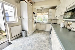 Photo 11- click for photo gallery